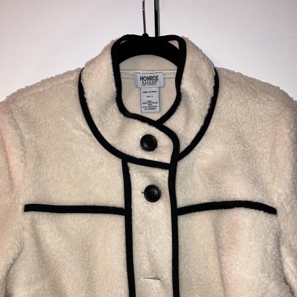 Monroe & Main Jacket - Picture 2 of 7